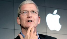 Tim Cook surprise visit to Apple Stores in France